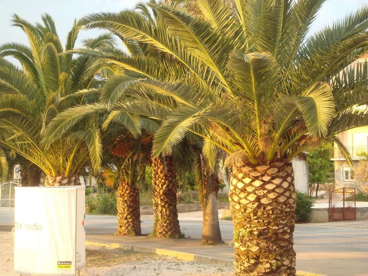 Apartments Maja Okrug Gornji Trogir 0*,